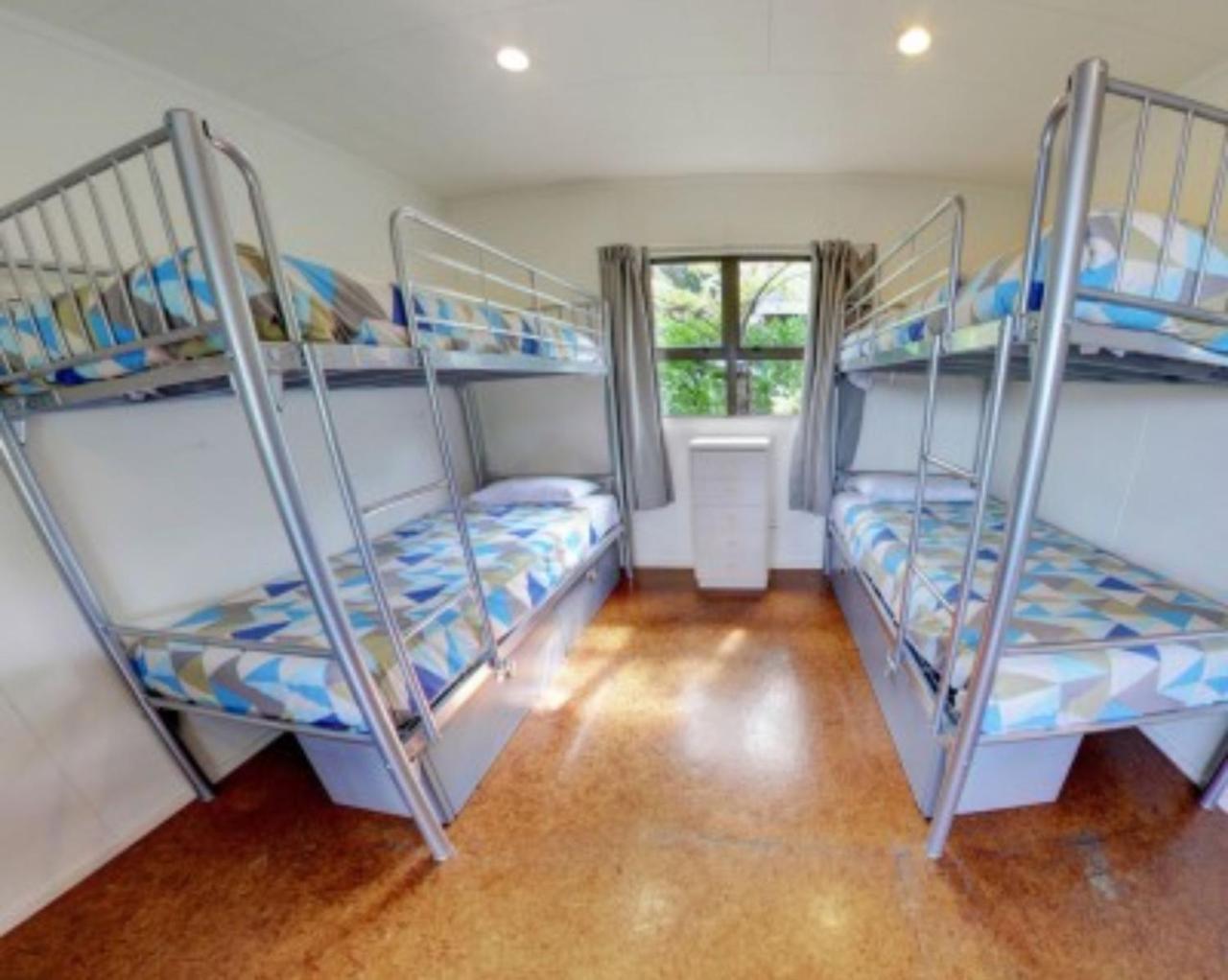 Russell Top 10 Holiday Park Phòng bức ảnh