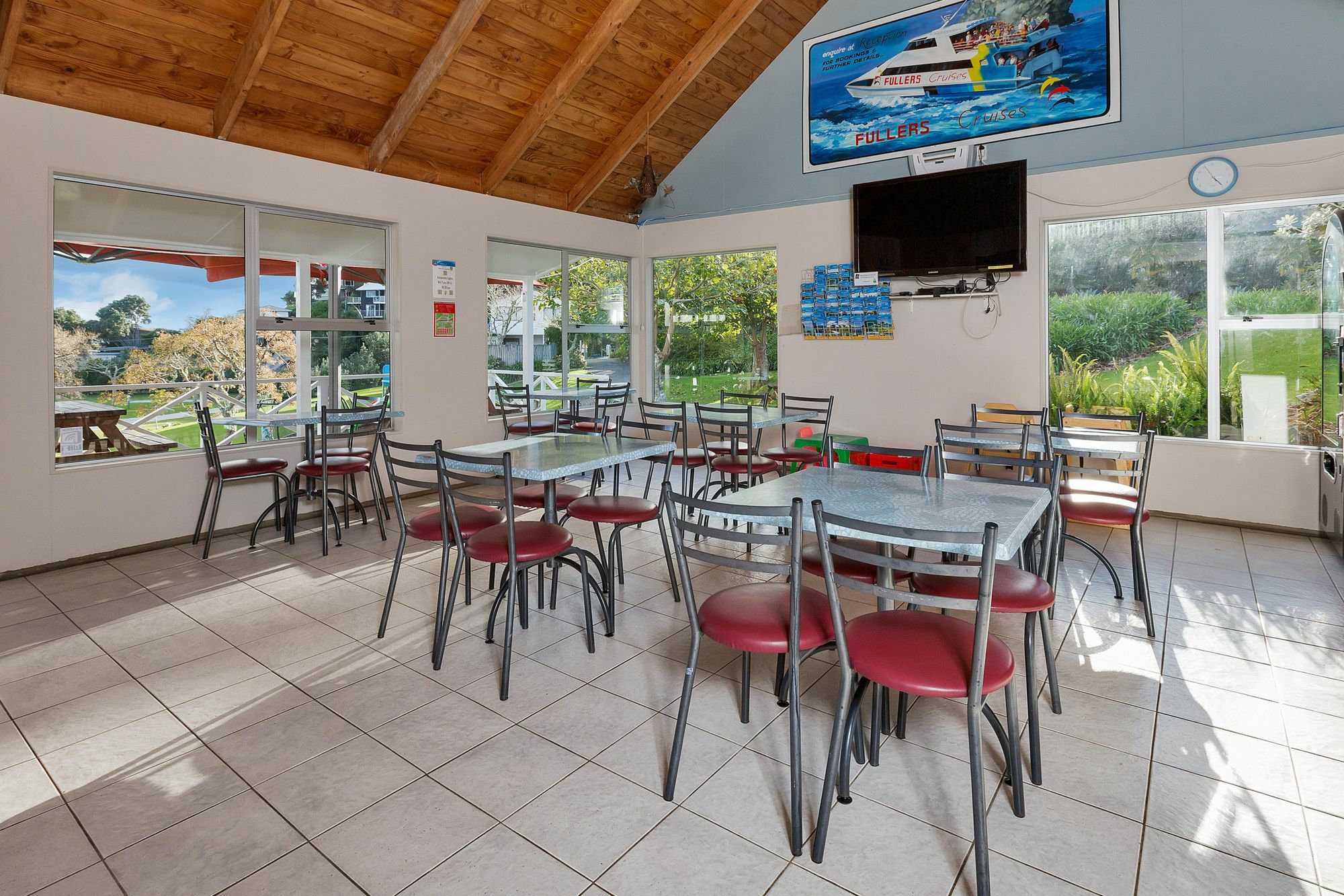 Russell Top 10 Holiday Park Ngoại thất bức ảnh